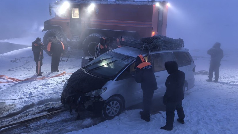 В Якутии возбудили дело после ЧП с провалившейся под лёд машиной