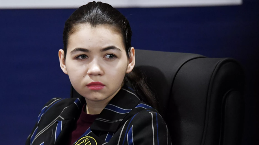 Горячкина и Лагно делят третье место после второго дня чемпионата мира по рапиду