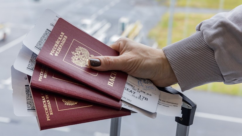 НАПКА: около 8 млн россиян не смогут выехать за границу из-за долгов