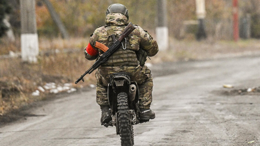 FT: Украина готова отвести войска с линии фронта, если Россия поступит так же