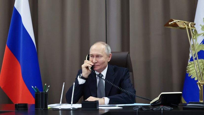 Ушаков: беседа Путина и Трампа носила дружеский и доброжелательный характер