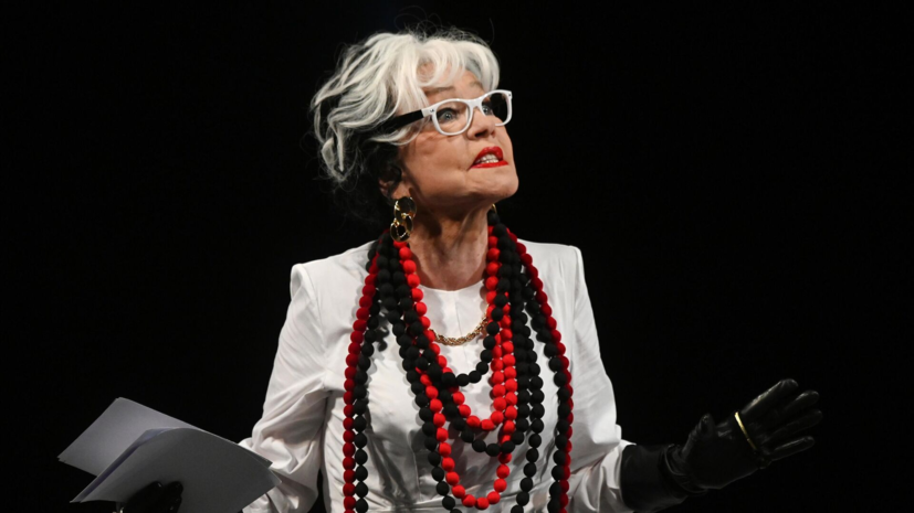 В Театре имени Пушкина завершилась церемония прощания с Верой Алентовой