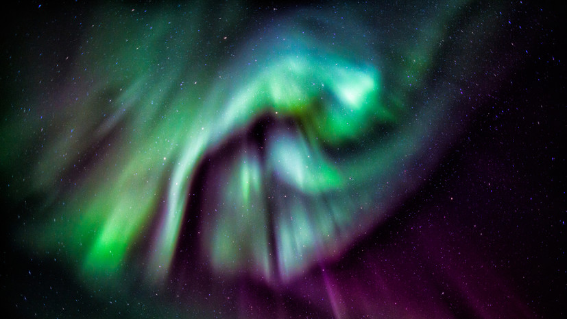 Синоптик Леус: новогодняя ночь может порадовать россиян северным сиянием