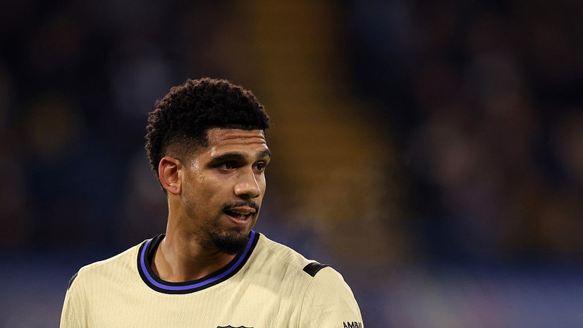 Страдавший от депрессии защитник «Барселоны» Араухо вернулся к тренировкам