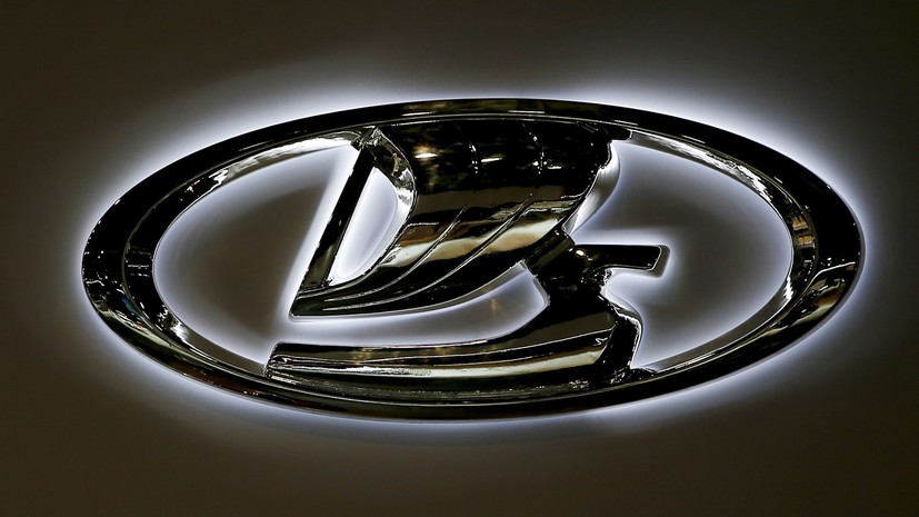 Цены на автомобили Lada вырастут в среднем на 0,5% с января 2026 года