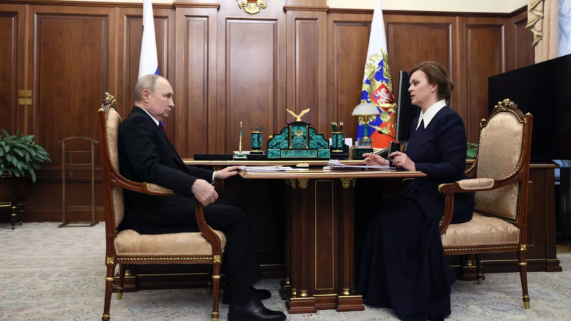 Песков анонсировал встречу Путина с Цивилёвой