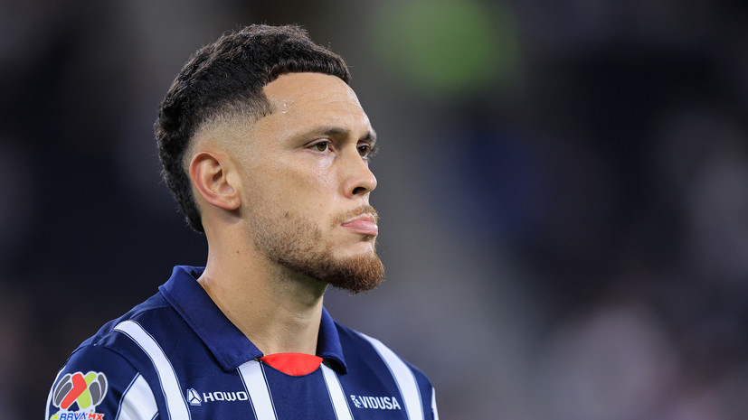 У экс-футболиста «Милана» и «Севильи» обнаружили паралич части лица