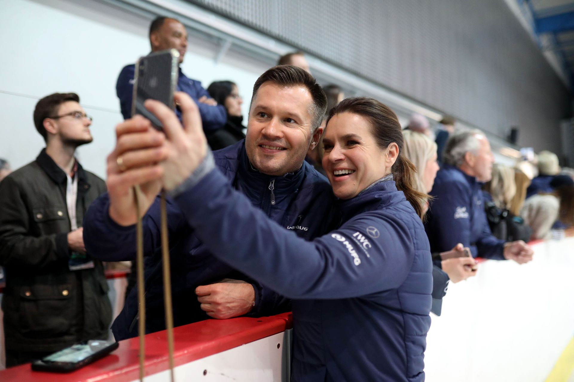 «Моя жизнь изначально скандальна»: легенда фигурного катания и секс-символ Германии Катарина Витт празднует 60-летие