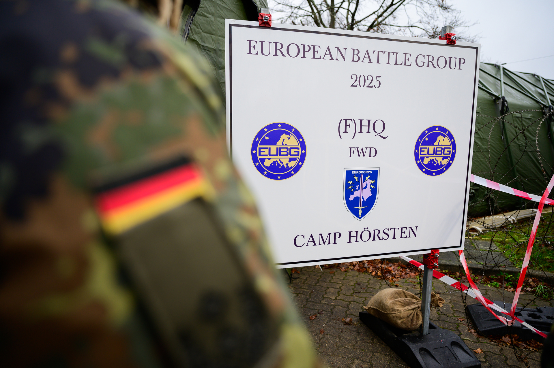 «Отход от модели глобального лидерства»: как Трамп изменил стратегию нацбезопасности США