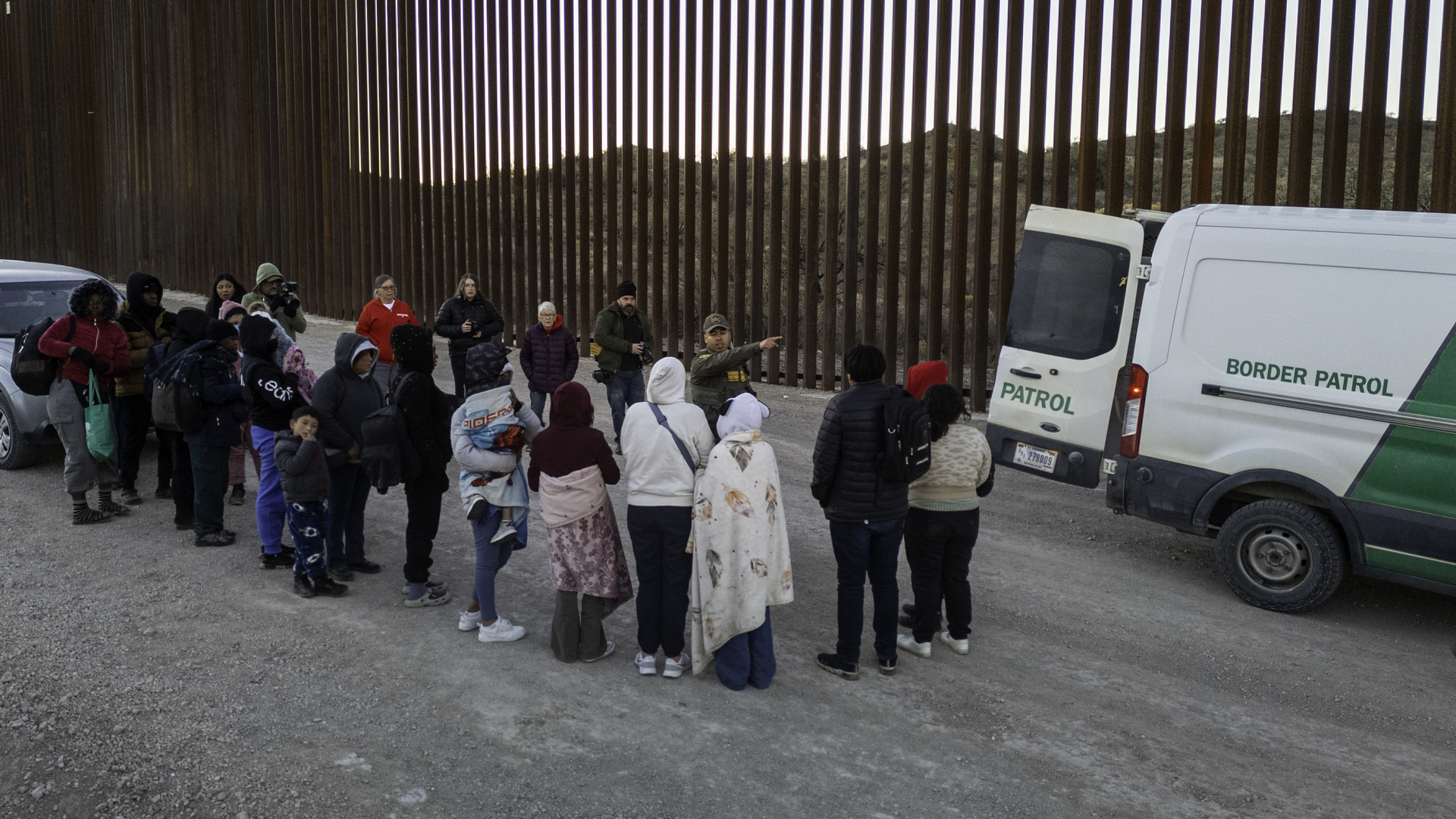 «Отход от модели глобального лидерства»: как Трамп изменил стратегию нацбезопасности США