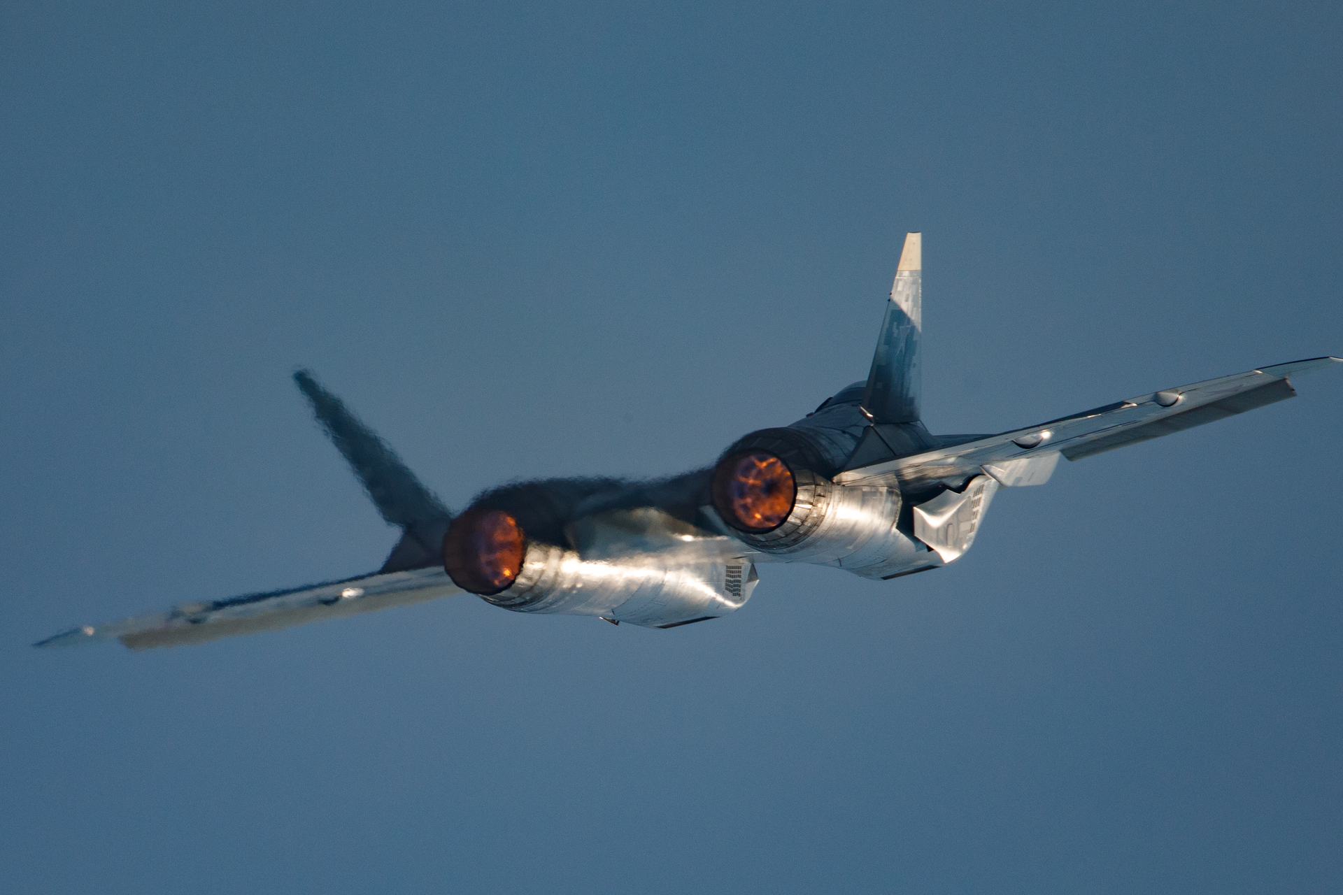 «Ответ любым вызовам современности»: как развивается программа самолёта пятого поколения Су-57