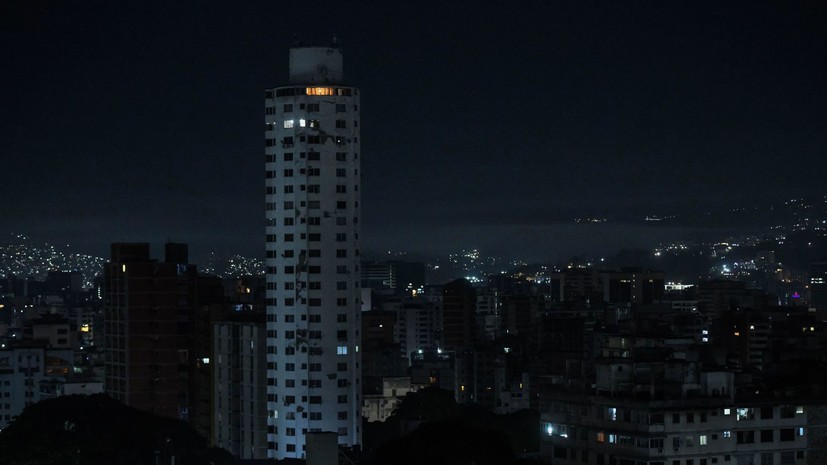 В Венесуэле сообщили о погибших военных и мирных жителях после ударов США