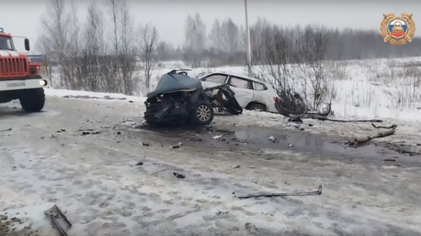 Смертельное ДТП под Тутаевом: погиб водитель, двое детей в больнице