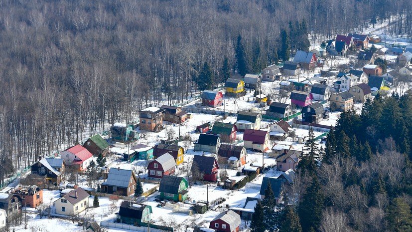 Россиянам объяснили, как перестать платить за лишние постройки на даче