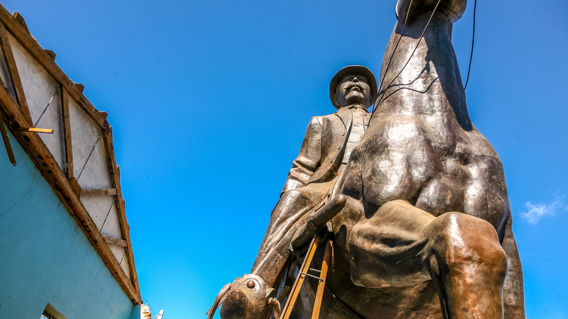 RT напомнил о жизненном пути национального героя Мексики Панчо Вильи