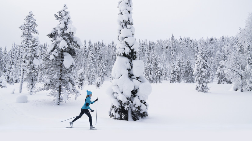 Россиянам рассказали о пользе лыжных прогулок для здоровья