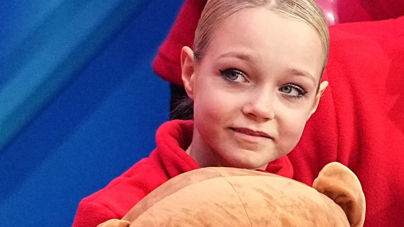 Костылева опровергла информацию, что её выгнали из школы «Триумф»