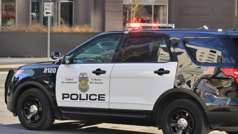 В Миннесоте люди вышли на протесты после убийства женщины сотрудником ICE