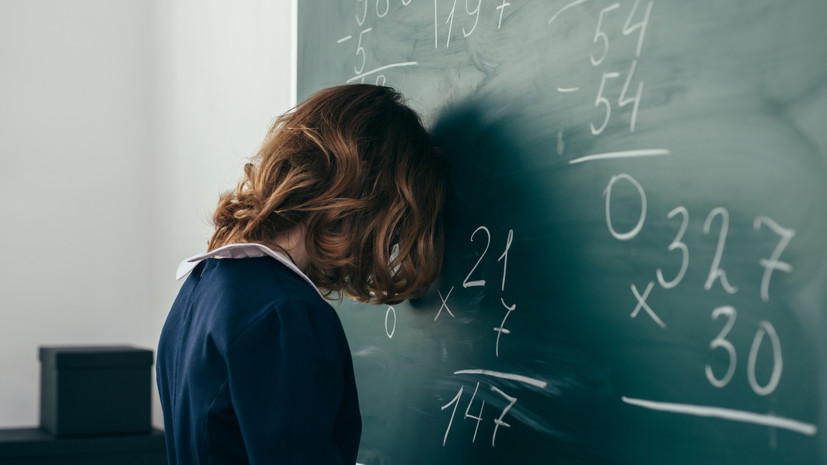 Психолог Девятка объяснила, как помочь ребёнку выйти из праздничного режима