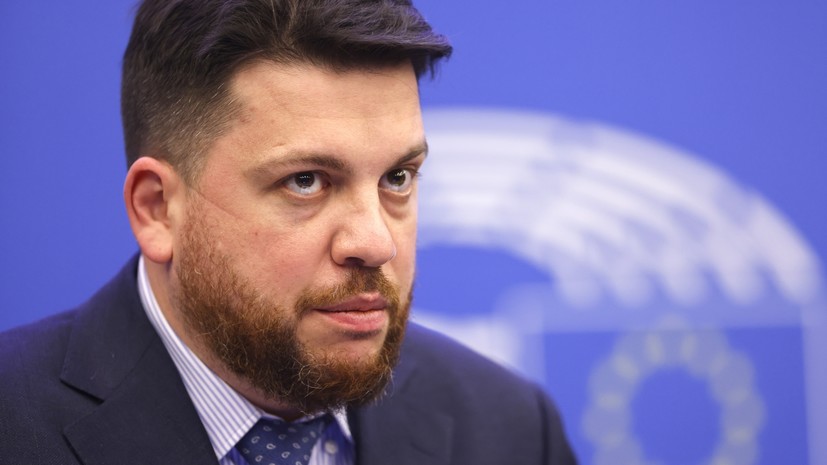 РДК потребовал от ФБК прояснить позицию в связи с заявлениями Волкова