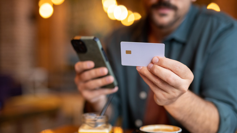 Юрист Мирзоев предупредил россиян о штрафах из-за переводов на карту