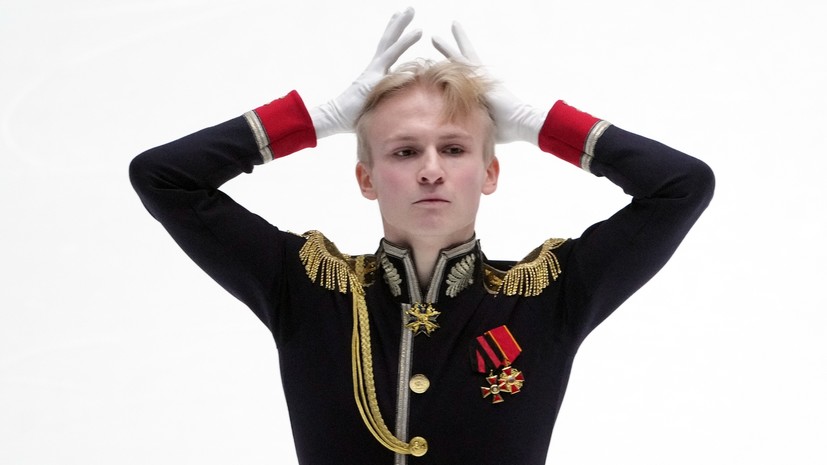 &laquo;Не было стыдно, что плачу в царском мундире&raquo;: Ветлугин &mdash; о лучшем прокате в жизни, дорожке Ягудина и об образе Гурченко