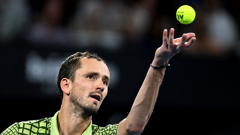 Медведев посвятил победу на турнире ATP в Брисбене младшей дочери