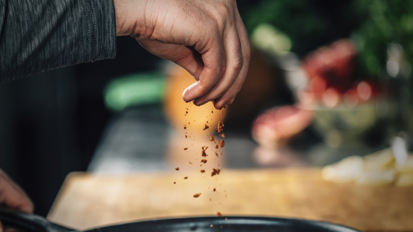 Нутрициолог Макарова: усилители вкуса «глушат» рецепторы