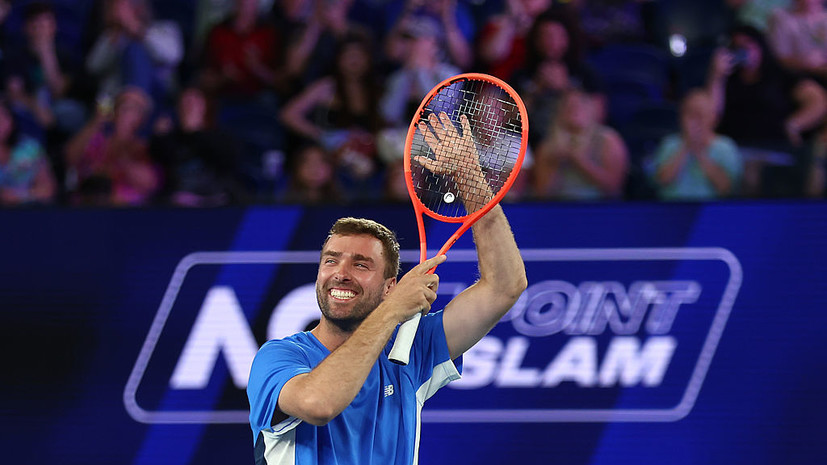Теннисист-любитель выиграл $660 тысяч на турнире перед Australian Open, обыграв Синнера и Анисимову
