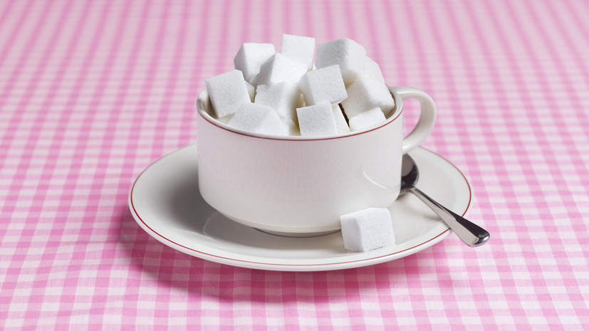 Врач Атагишиева рассказала о влиянии избытка сахара на работу мозга