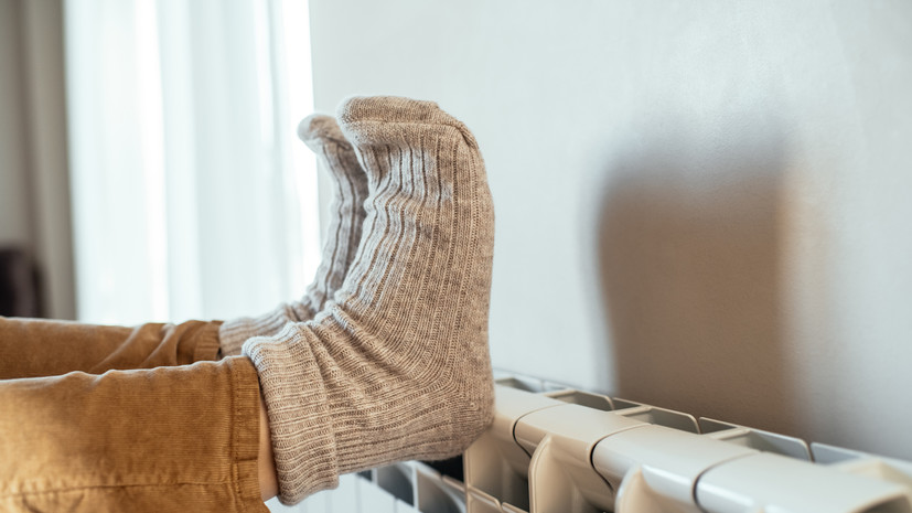 Врач Кондрахин объяснил, почему постоянно мёрзнут руки и ноги