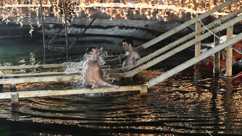 Mash: в ряде регионов России отменили крещенские купания из-за угрозы атак БПЛА