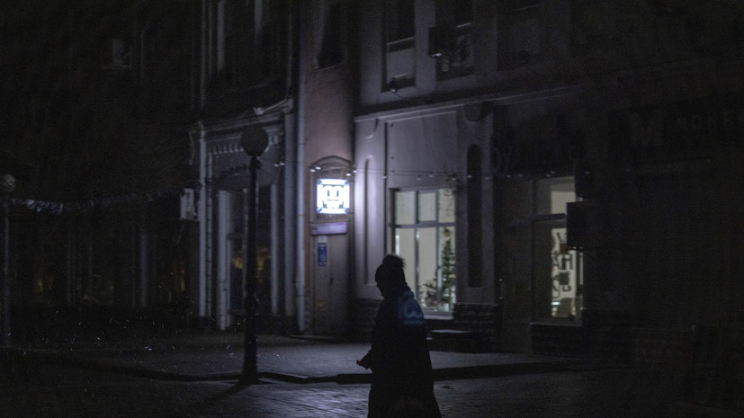 Шмыгаль: на Украине не осталось ни одной целой электростанции