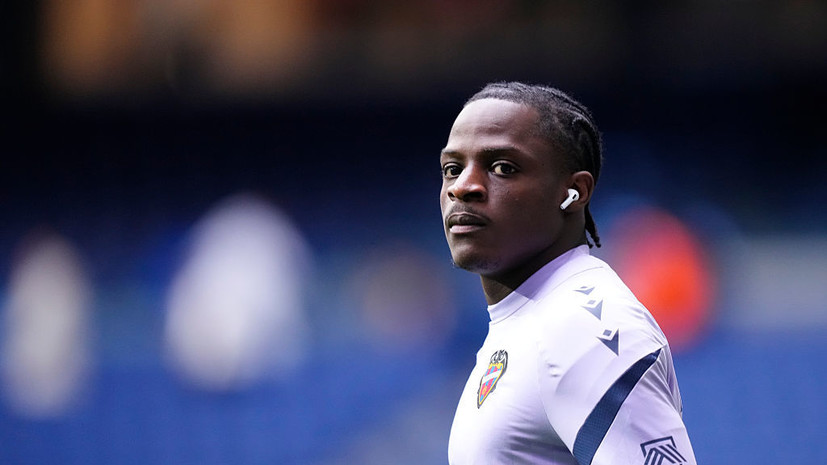 ЦСКА предложил более €30 млн за Эйонга, но игрок отказался ехать в Россию