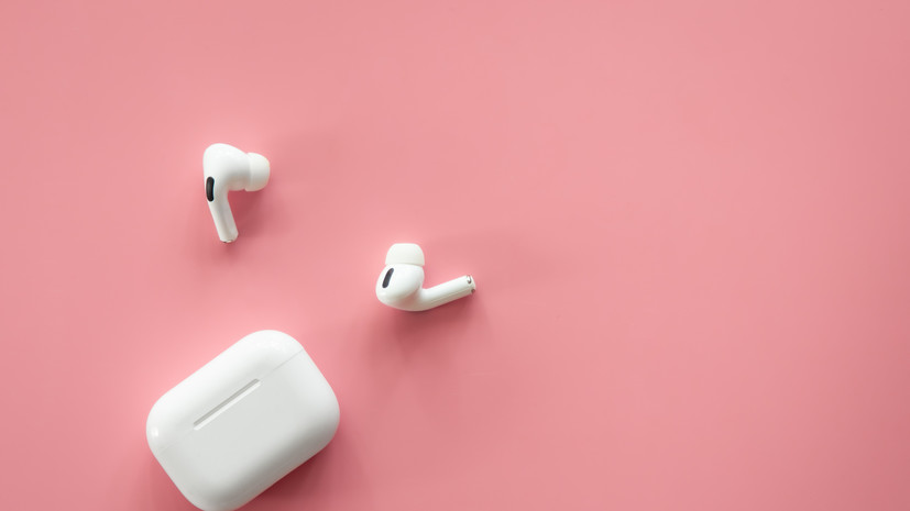 Разведка Дании призвала власти отказаться от Bluetooth-наушников и AirPods