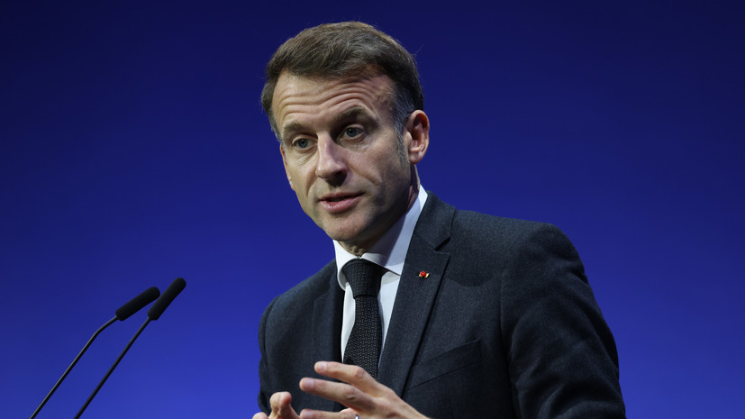 Макрон предложил Трампу провести встречу G7 в Париже с участием России