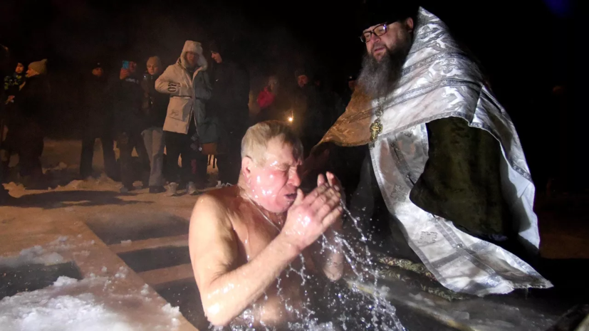 Профессор Шахмарданов предостерёг от купания в проруби со стоячей водой