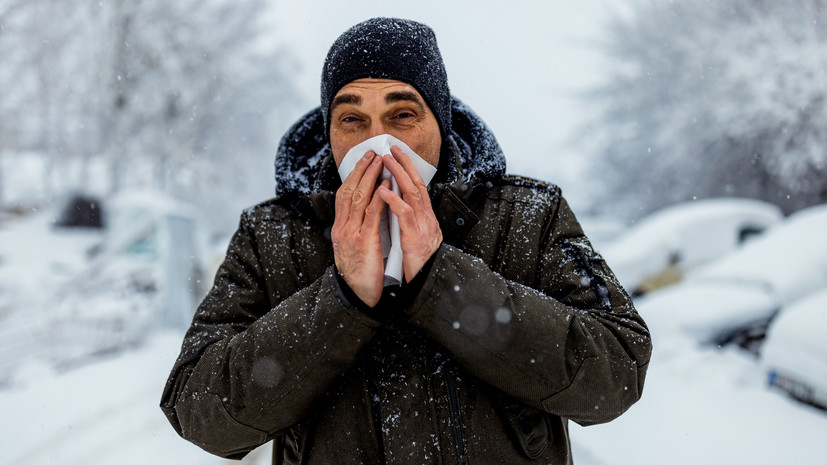 Врач Калюжин посоветовал избегать перепадов температуры при аллергии на холод