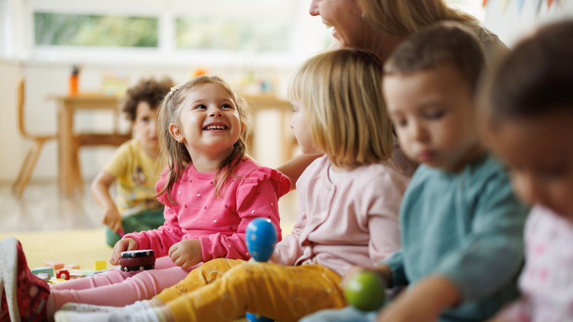 Онищенко: тема работы детских садов до восьми часов вечера нуждается в изучении