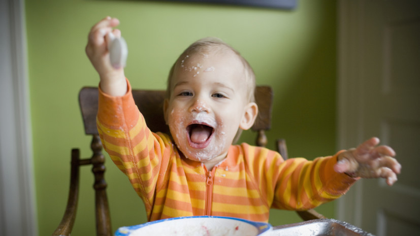 Названы условия включения в стаж периода ухода за ребёнком после полутора лет