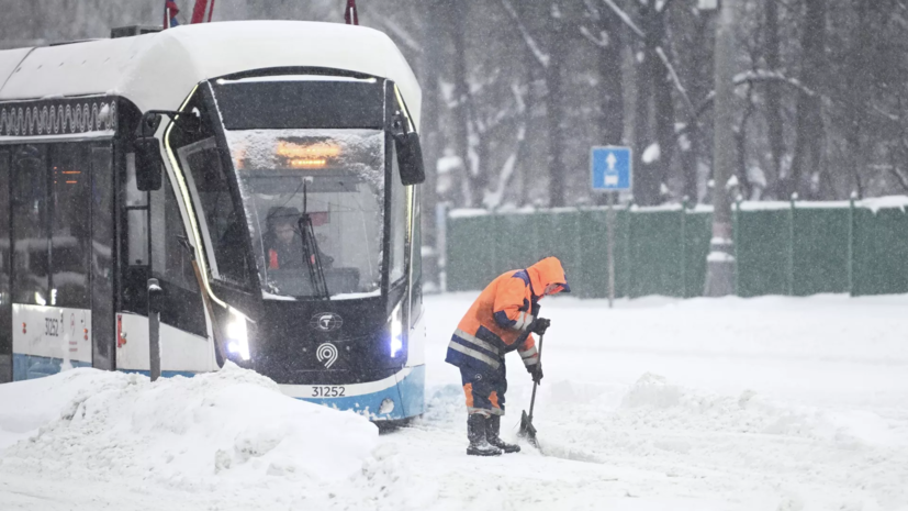 Путин обсудит с кабмином ситуацию в транспортной отрасли на фоне снегопадов
