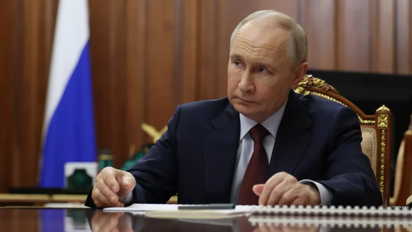 Путин назвал вопросы, поступающие на прямую линию, прямым указанием к действию