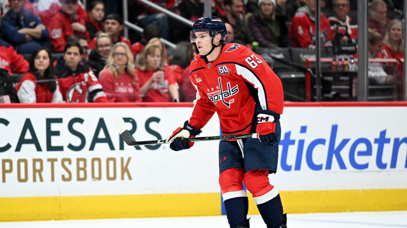 «Вашингтон» отправил россиянина Мирошниченко в АХЛ