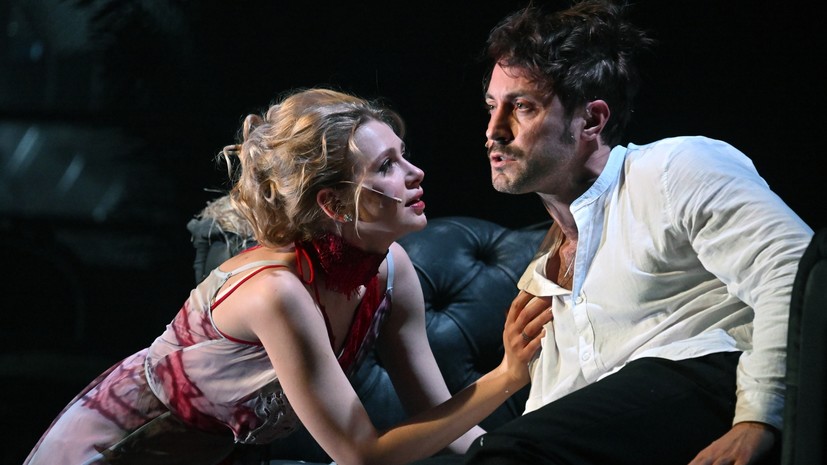 Режиссёр Чащин рассказал о спектакле «Каренина» в Театре юного зрителя