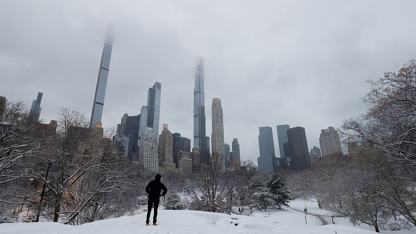 В штате Нью-Йорк ввели режим ЧП на фоне надвигающегося снежного шторма