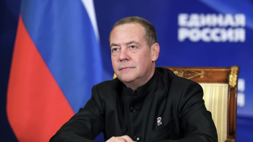 Медведев — о критике Зеленского: не впервые европейским импотентам плюют в лицо