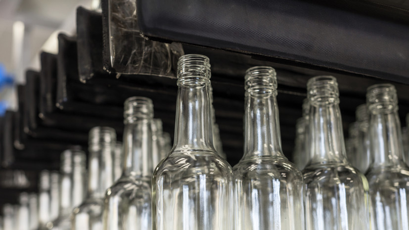 РИА Новости: объём поставок российской водки в Грузию достиг рекорда