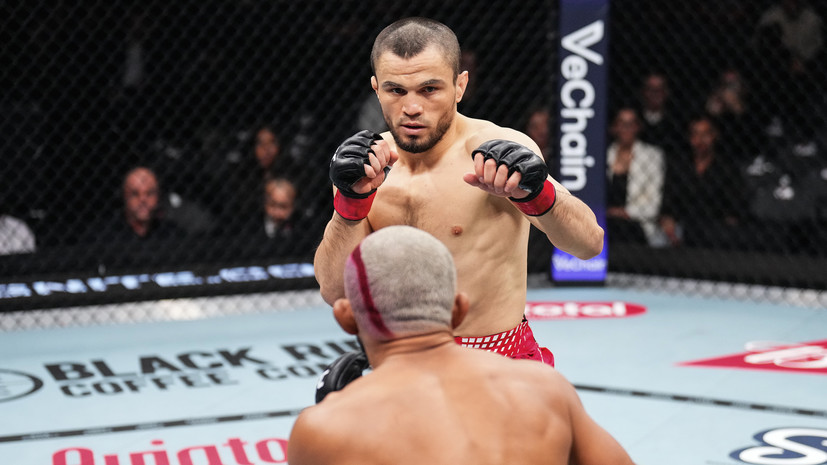 Умар Нурмагомедов победил Дейвесона Фигередо на турнире UFC 324