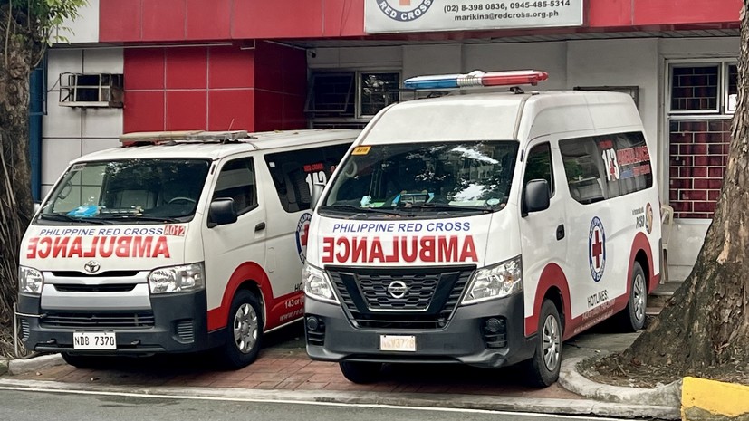 AP: на Филиппинах затонул паром, на борту которого находились более 350 человек