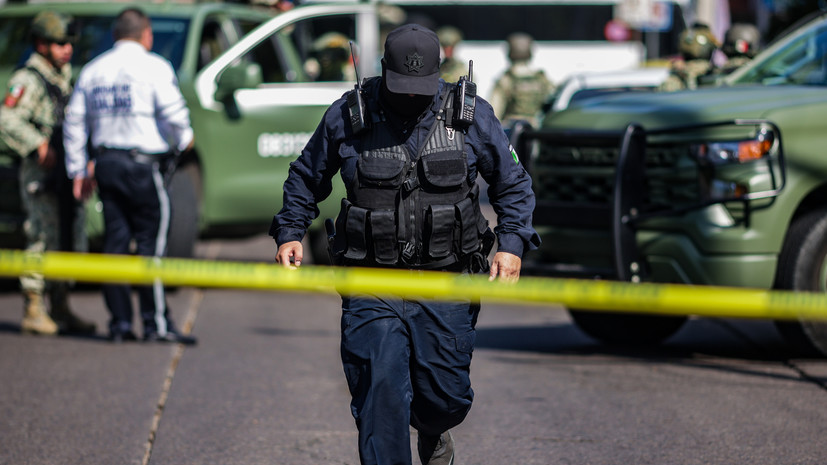 Jornada: при стрельбе на футбольном поле в Мексике погибли 11 человек